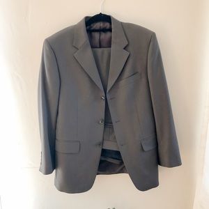 Jones New York Men’s Suit